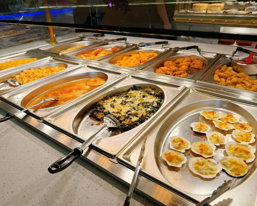 Baked scallops and cheesy spinach at Ichiraku Seafood Buffet & Grill, a Asian Restaurant in North Providence